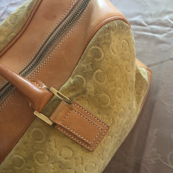 Celine - Picture 3 of 8